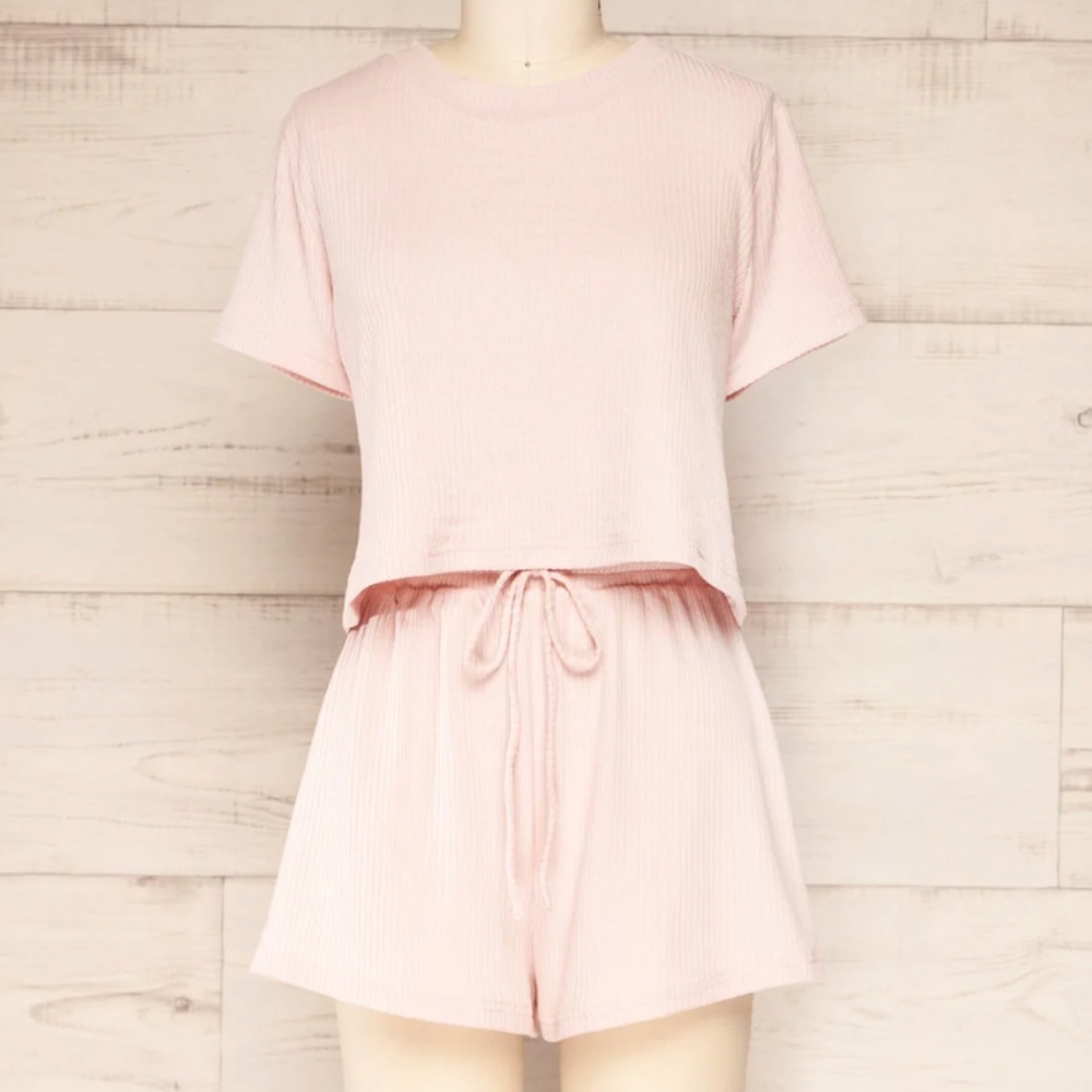 HYFVE Pink Ribbed T-Shirt & Shorts Set